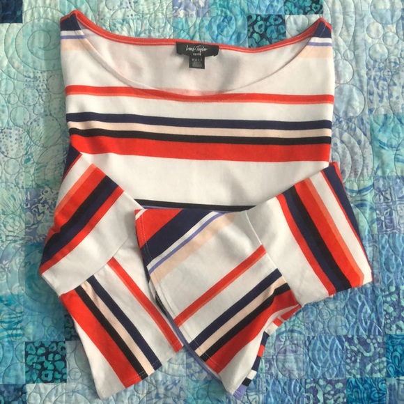 2/$25. Lord & Taylor long sleeve t-shirt Size LP - Picture 3 of 8